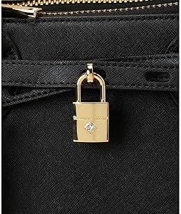 サマンサ スクエアジップレザー ショルダーバッグ(FREE ブラック): Samantha